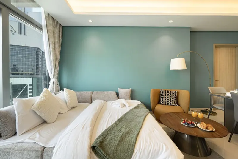 Radiant 3BR Apt w/ Seaview-Infinity Pool/BurjViews