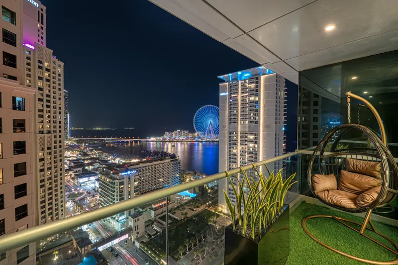 JBR Grande Living - Stunning Sea View, Pool & Gym