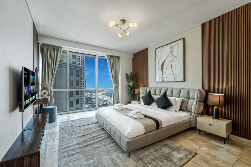JBR Grande Living - Stunning Sea View, Pool & Gym
