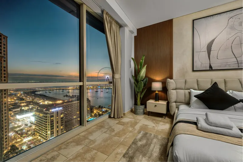 JBR Grande Living - Stunning Sea View, Pool & Gym