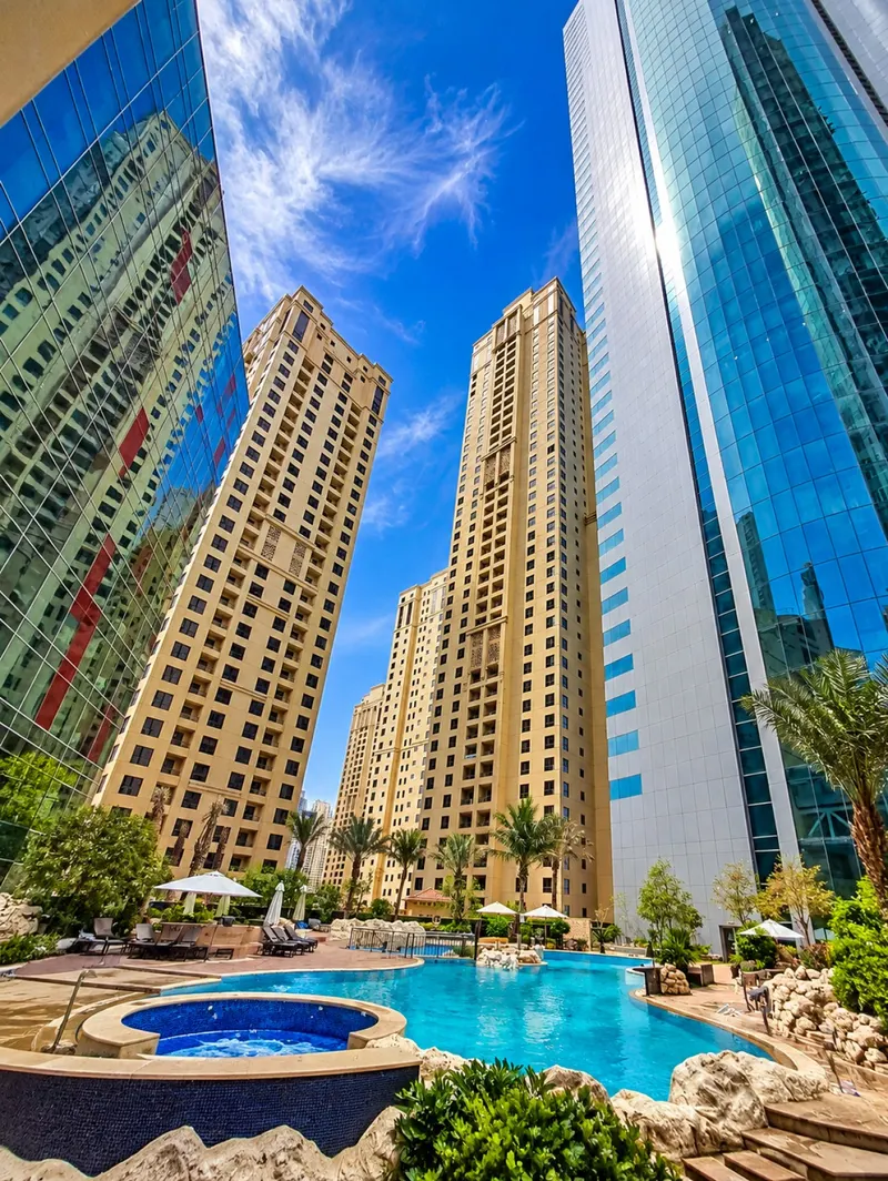 JBR Grande Living - Stunning Sea View, Pool & Gym
