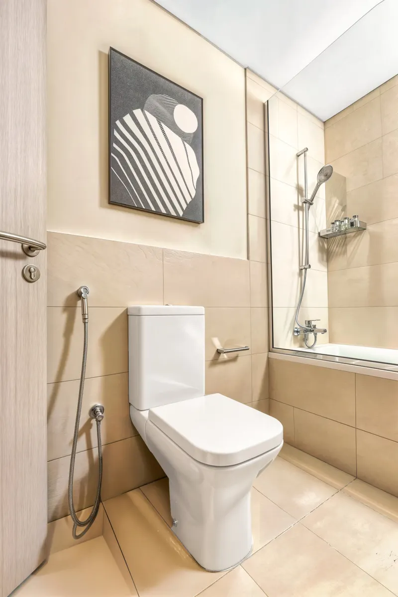 Modern Getaway - Close to Ferrari World & Yas Mall