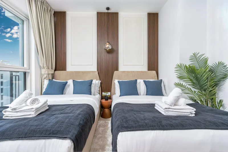 Modern Getaway - Close to Ferrari World & Yas Mall