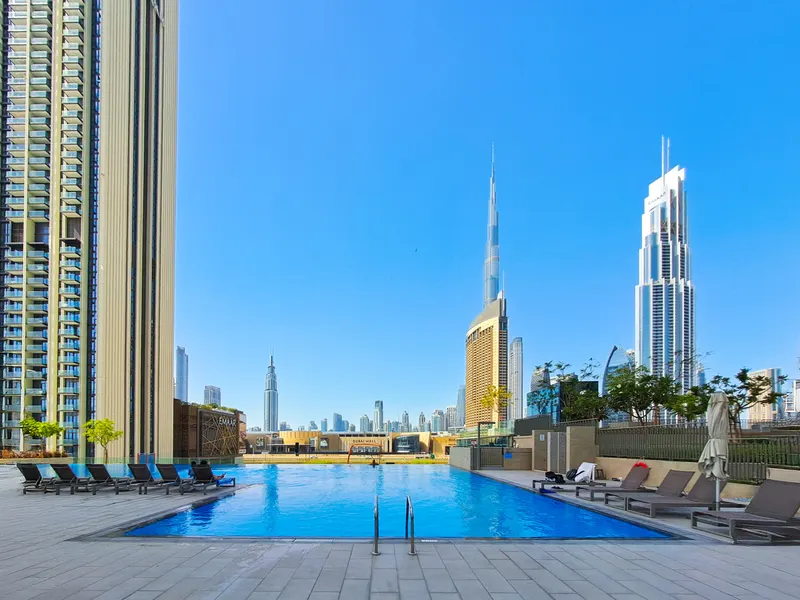 Burj Khalifa Views & Seamless Dubai Mall Access
