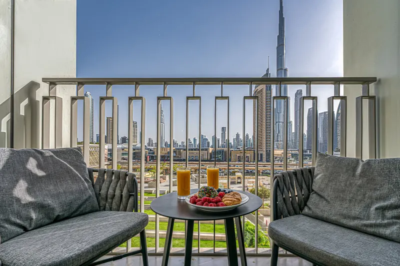 Burj Khalifa Views & Seamless Dubai Mall Access