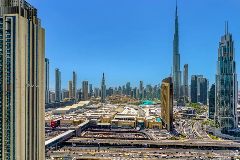 High-Rise Haven, Burj/Fountain View - Vast Outdoor