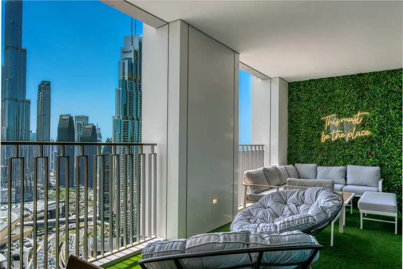 High-Rise Haven, Burj/Fountain View - Vast Outdoor