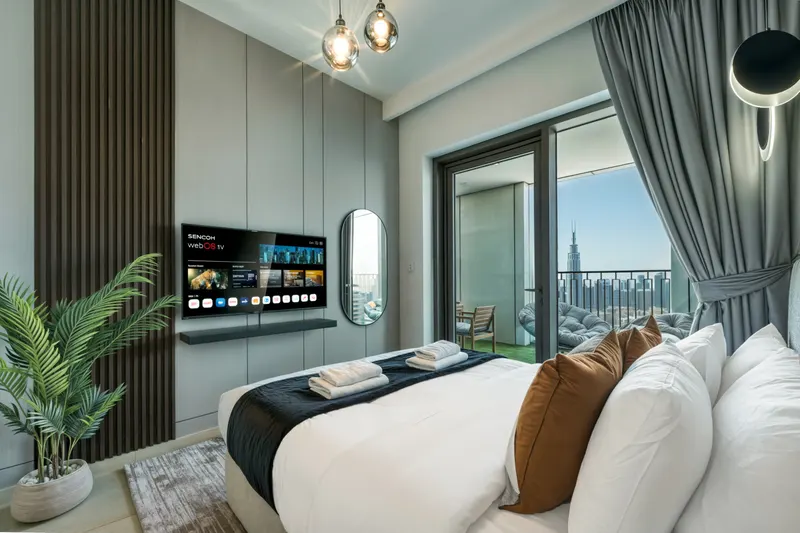 High-Rise Haven, Burj/Fountain View - Vast Outdoor