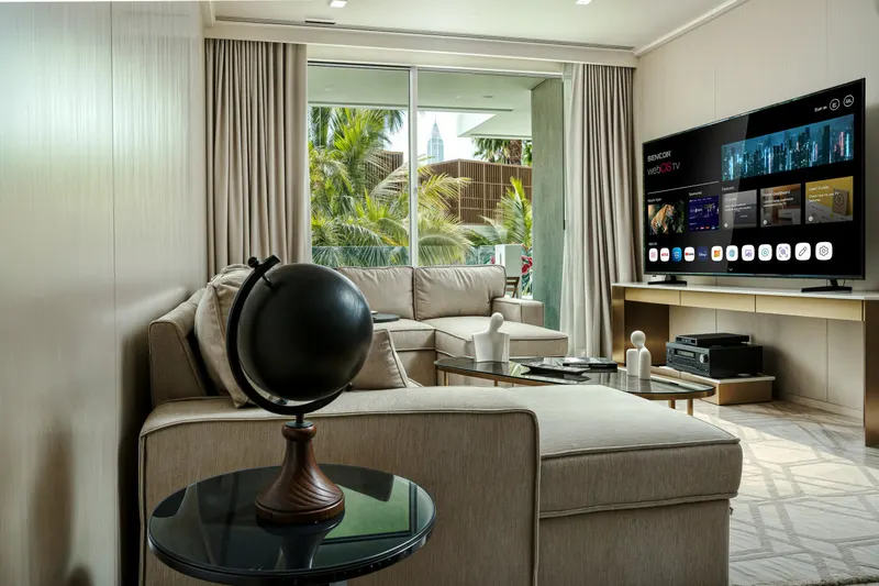 FIVE Palm Apt | Garden View + Pool/Beach Access