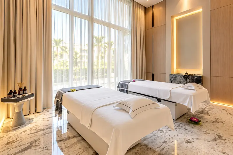 FIVE Palm Apt | Garden View + Pool/Beach Access