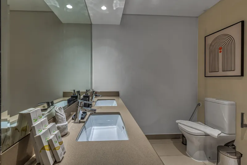 Cozy Urban Oasis –Close to Yas Mall &Ferrari World