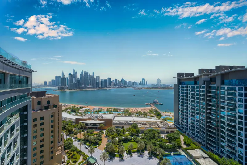 Breezy Luxe Retreat - Beach & Infinity Pool Access
