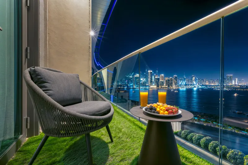 Breezy Luxe Retreat - Beach & Infinity Pool Access