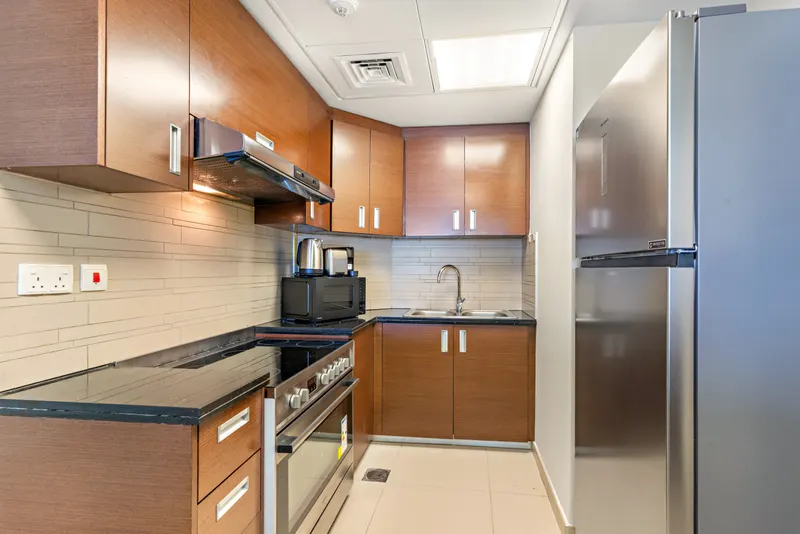 Premier Apt in Gate Tower - Pool & Gym