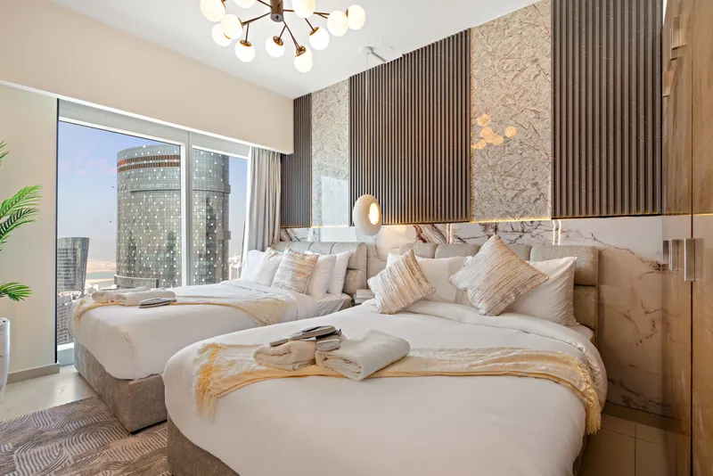 Premier Apt in Gate Tower - Pool & Gym
