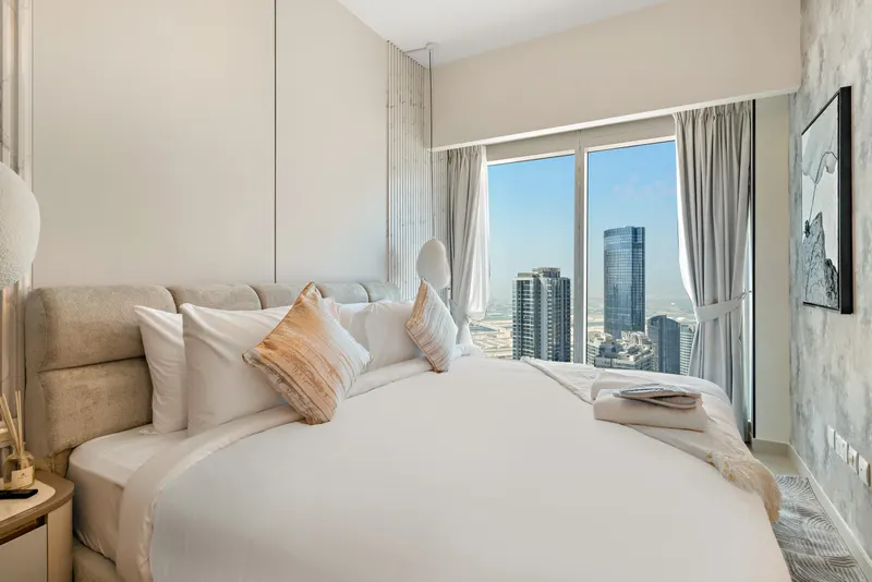 Premier Apt in Gate Tower - Pool & Gym