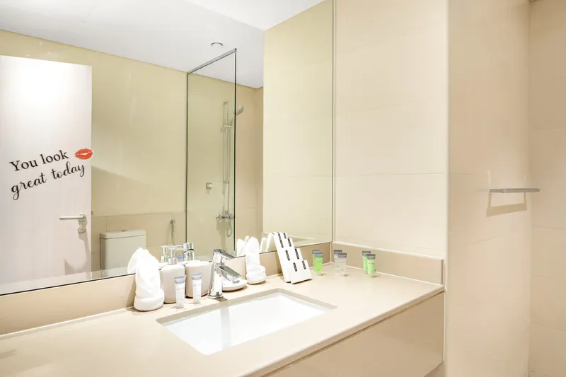 1BR Near Ferrari World & Yas Mall