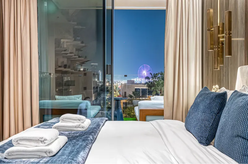 Calming Oasis w/ Scenic View - Pool & Beach Access