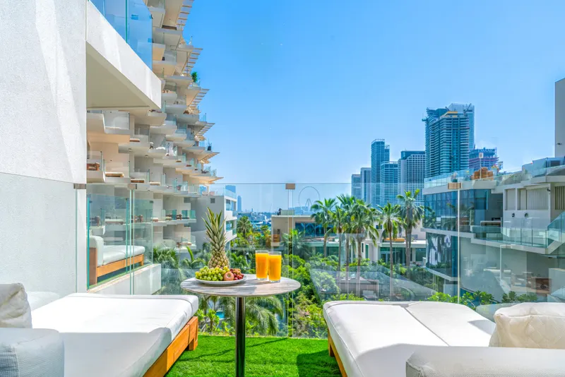 Calming Oasis w/ Scenic View - Pool & Beach Access