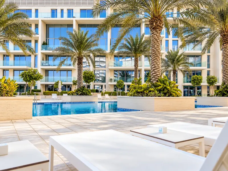 Paradise Found: Pool, and Sea Views