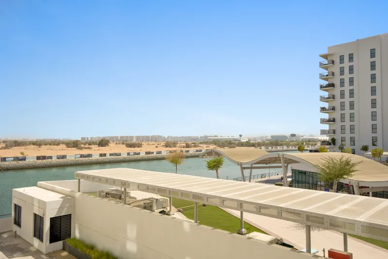 Relax in Style - Walk to Ferrari World & Yas Mall