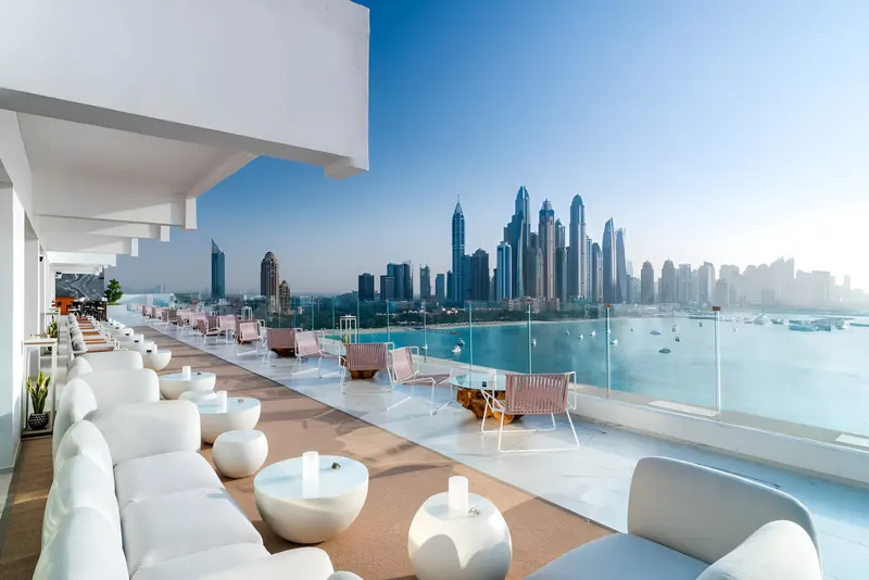 FIVE PALM Cozy Suite | View, Pool & Beach Access