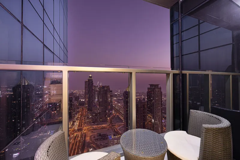 Immerse in Elegance: Infinity Pool w/ Burj View