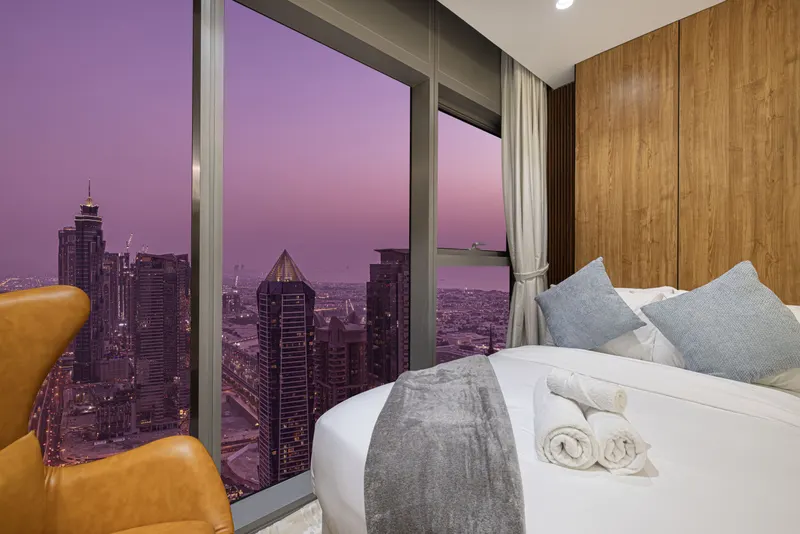 Immerse in Elegance: Infinity Pool w/ Burj View