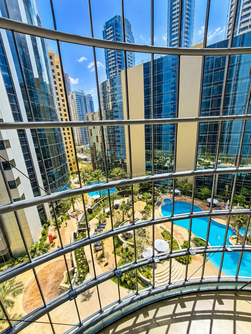 Marina Heights - Spectacular Sea Views, Pool & Gym
