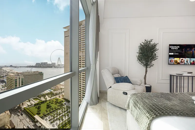Marina Heights - Spectacular Sea Views, Pool & Gym