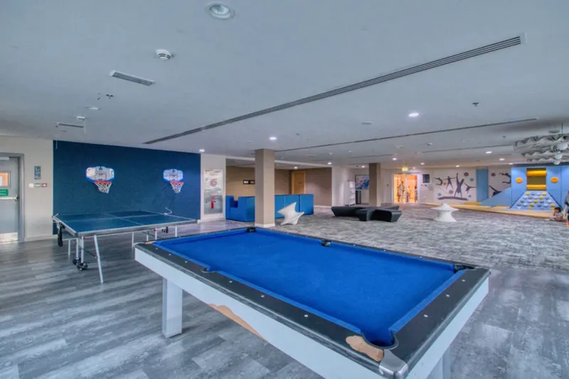 Impressive Suite - Near Yas Mall & Ferrari World
