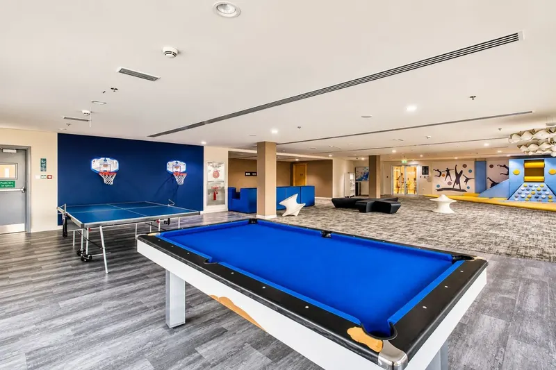 Impressive Suite - Near Yas Mall & Ferrari World