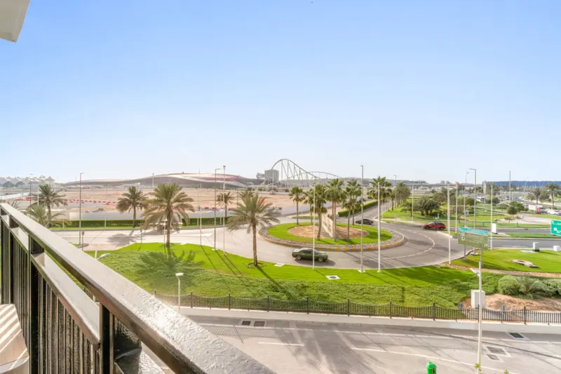 Impressive Suite - Near Yas Mall & Ferrari World