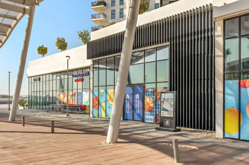 Exciting Haven - Close to Ferrari World & Yas Mall