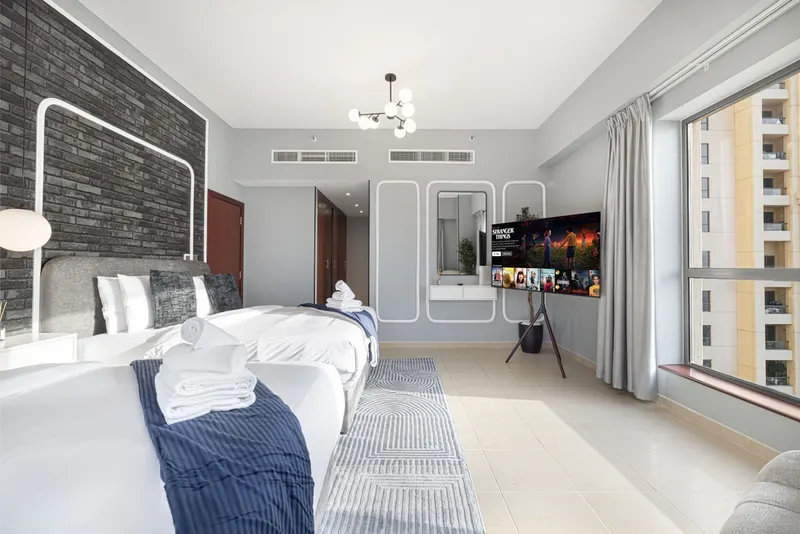 Dubai Marina Getaway | Beach Access & Iconic Views