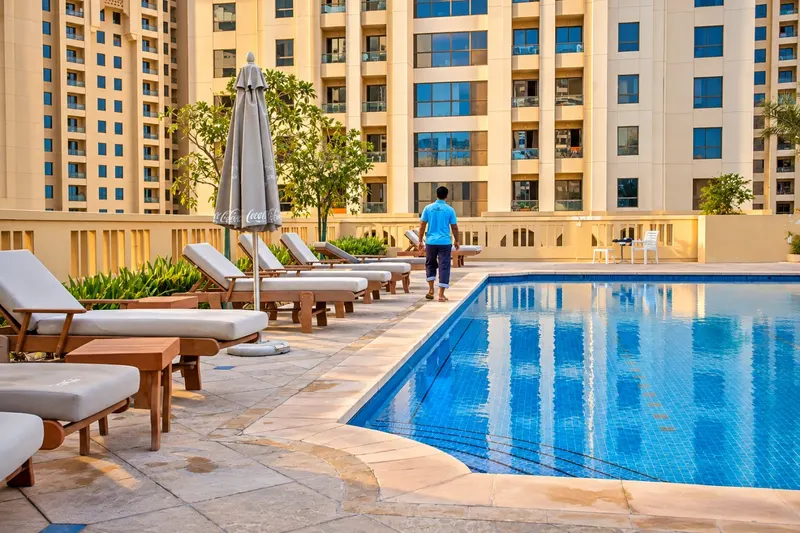 Dubai Marina Getaway | Beach Access & Iconic Views