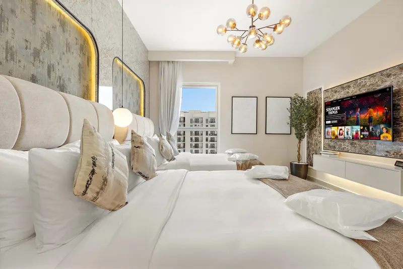 Light & Breezy Apt: Near Ferrari World & Yas Mall