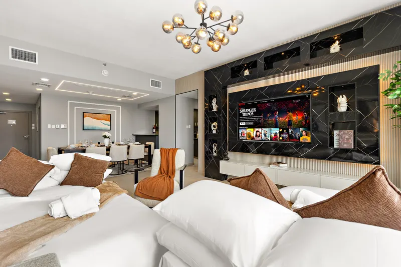Elevate Your Stay: Scenic Views, Pool & Gym Access