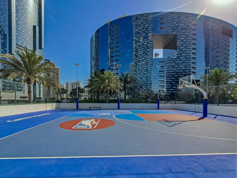 Elevate Your Stay: Scenic Views, Pool & Gym Access