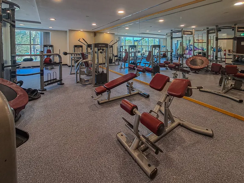 Elevate Your Stay: Scenic Views, Pool & Gym Access