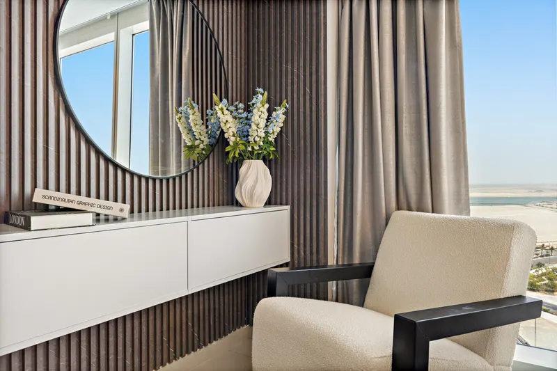 Elevate Your Stay: Scenic Views, Pool & Gym Access