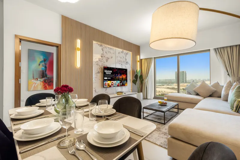 Sophisticated Living in Gate Tower: Pool & Gym
