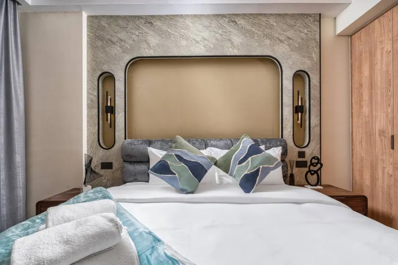 Revel in Upscale Comfort at Radiant Boulevard