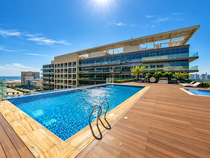 Vibrant Park View Apt | Pool, Gym, Saadiyat Island