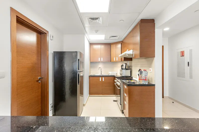 Luxe Living in Gate Tower - Pool & Gym