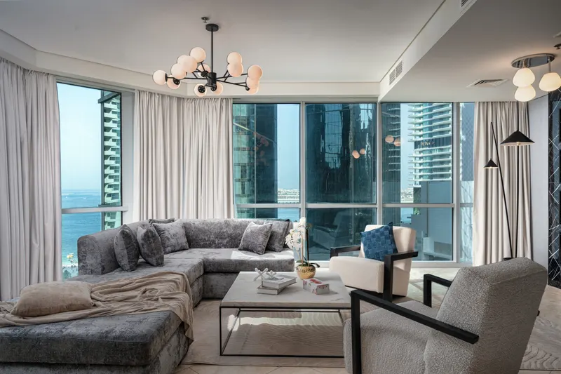 JBR Horizon Haven: Sea View, Pool & Fitness Center