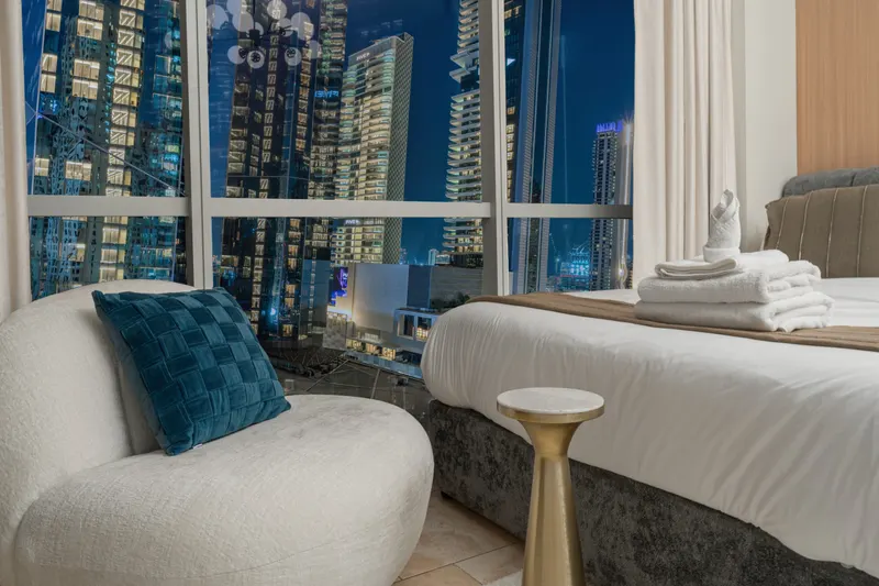 JBR Horizon Haven: Sea View, Pool & Fitness Center