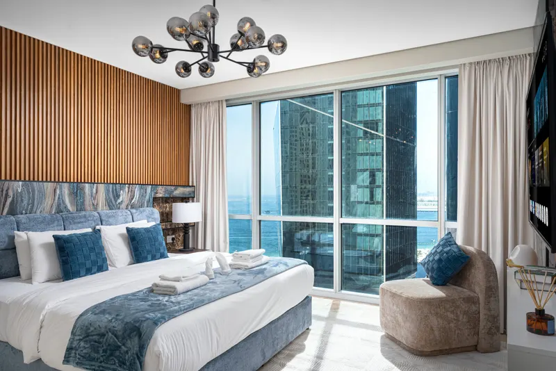 JBR Horizon Haven: Sea View, Pool & Fitness Center