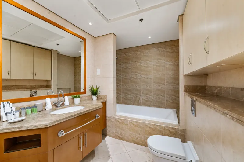 JBR Horizon Haven: Sea View, Pool & Fitness Center