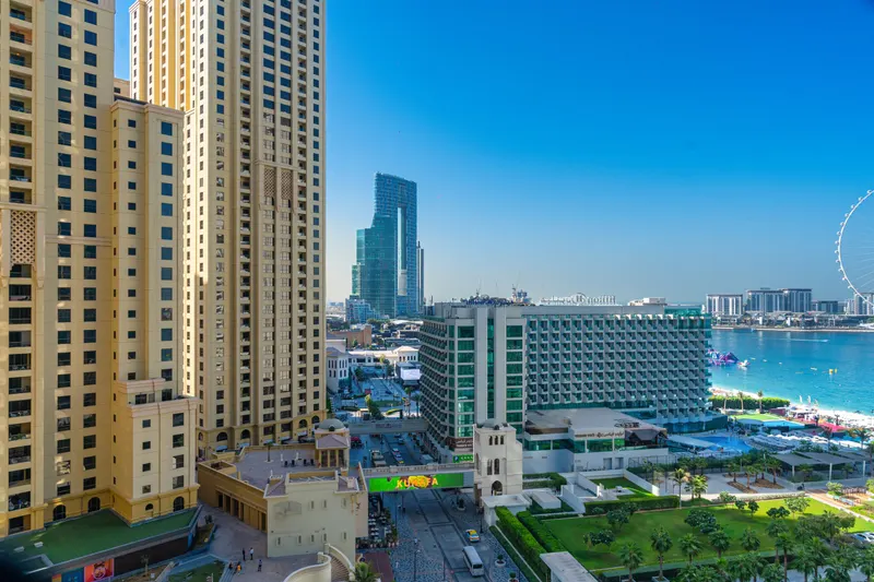 JBR Horizon Haven: Sea View, Pool & Fitness Center